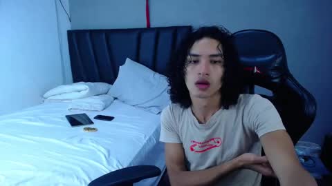 Tayron online show from March 20, 7:08 pm