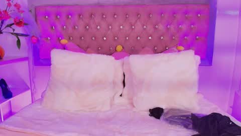 Sofia online show from October 16, 1:00 pm