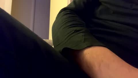 Tbest1986 online show from March 10, 10:02 pm