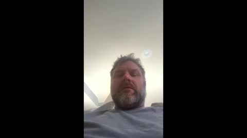 Snapshot of tbiz82 chatting on February 22, 9:59 pm Tbiz82 online show from February 22, 9:59 pm