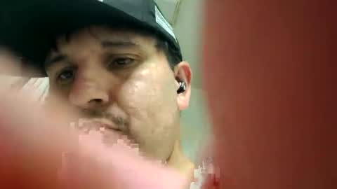 Luis online show from October 10, 12:27 am