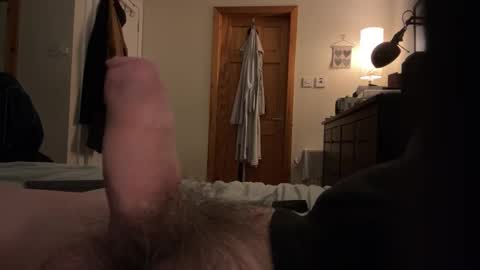 Outofchaosaworld online show from February 5, 10:33 pm