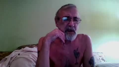 Snapshot of teak4u chatting on March 2, 10:38 pm Teak online show from March 2, 10:38 pm
