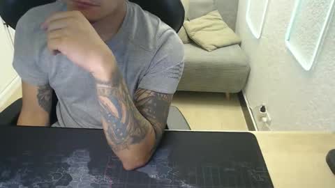 DYNAMITE DUO69 online show from February 24, 12:30 pm