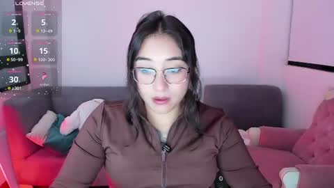 teasybabeee online show from June 19, 9:43 pm