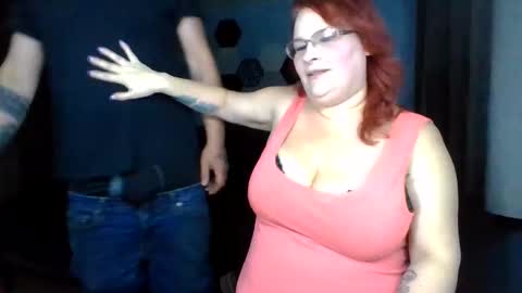 teet69 online show from April 15, 3:54 am