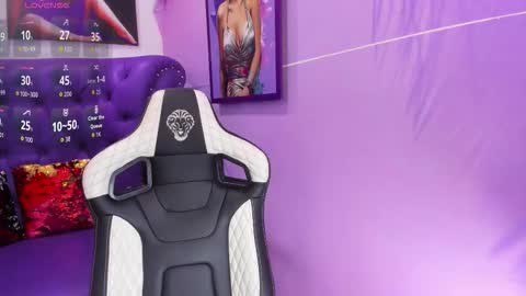 Stefani  online show from October 10, 12:33 pm