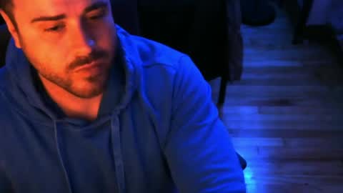 tehvillain online show from May 18, 5:57 am
