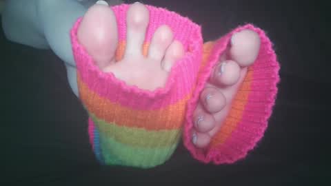 Viv West online show from February 25, 5:41 am