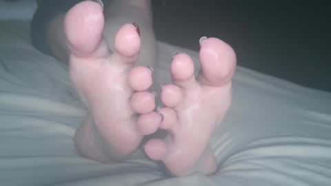 Viv West online show from February 4, 8:02 am