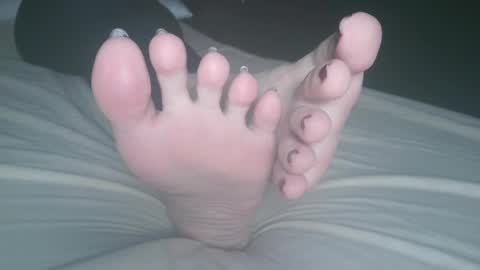 Viv West online show from February 12, 5:15 am