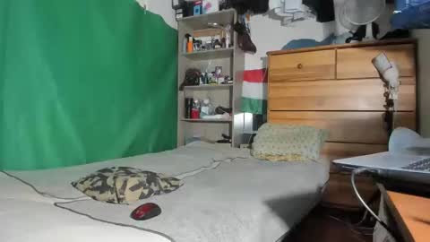 Virg Lszl online show from October 23, 11:44 am