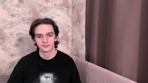 Tema online show from April 18, 11:45 am