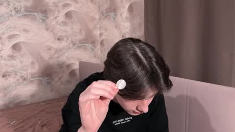 Tema online show from February 13, 10:35 pm