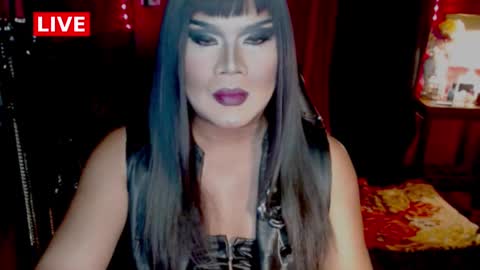 Snapshot of temptress_cocoxxx chatting on March 9, 6:43 pm Mistress Coco online show from March 9, 6:43 pm