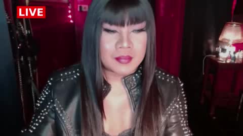 Snapshot of temptress_cocoxxx chatting on January 20, 1:18 am Mistress Coco online show from January 20, 1:18 am