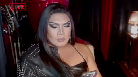 Snapshot of temptress_cocoxxx chatting on September 14, 7:59 pm Mistress Coco online show from September 14, 7:59 pm