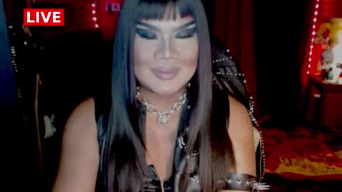 Snapshot of temptress_cocoxxx chatting on March 7, 8:33 pm Mistress Coco online show from March 7, 8:33 pm