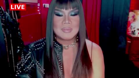 Snapshot of temptress_cocoxxx chatting on February 25, 9:53 am Mistress Coco online show from February 25, 9:53 am