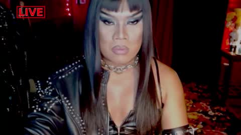 Snapshot of temptress_cocoxxx chatting on February 18, 7:30 pm Mistress Coco online show from February 18, 7:30 pm