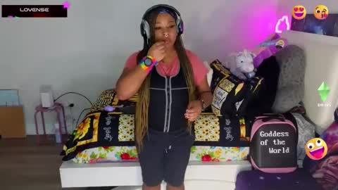 Gaia online show from February 22, 8:42 pm