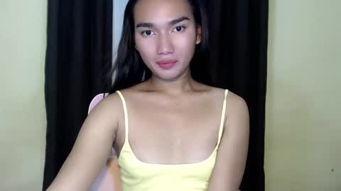 TransGoddessZhandria online show from May 14, 3:48 am