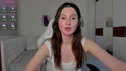 Sexy girl Li online show from February 9, 7:30 pm