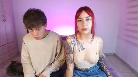 tender_dust online show from February 8, 3:32 am