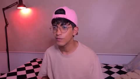 teo brown Independent model online show from October 18, 12:26 am