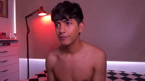 teo brown Independent model online show from October 13, 8:55 pm