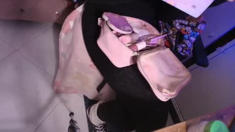 Terra Elowen online show from December 18, 11:27 am