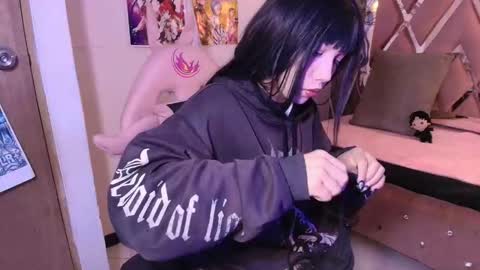 Terra Elowen online show from February 3, 11:36 am