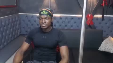 terry_zyzz online show from April 2, 3:47 am