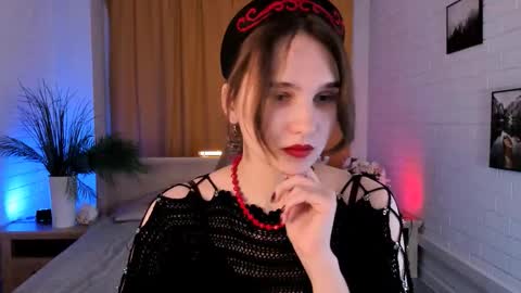 Tessa online show from November 18, 9:12 am