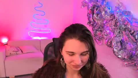 Tessa online show from January 9, 5:35 am