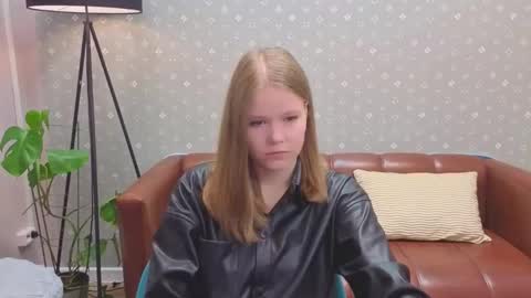 Tessa online show from October 5, 7:17 am