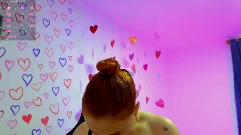 Tessy online show from June 9, 6:18 pm