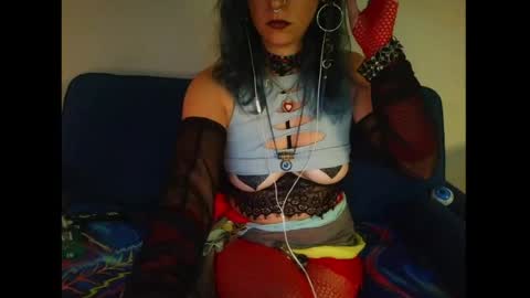 tetherbelle online show from June 13, 2:55 am