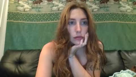 Tessa online show from August 3, 4:36 am