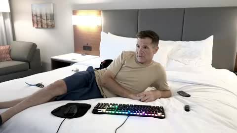 Sissy and Lucas online show from May 26, 1:12 am