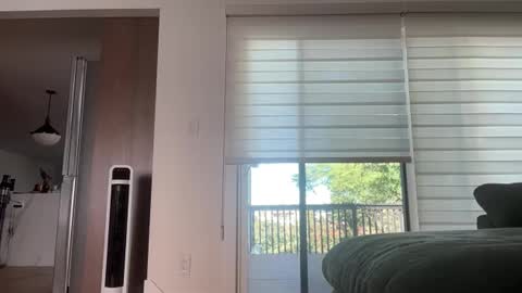 babygirlmami online show from November 10, 10:01 pm