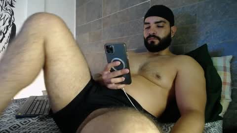 th1ago828986 online show from April 10, 6:30 am