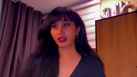 Snapshot of th3r3sa chatting on March 11, 3:56 pm th3r3sa online show from March 11, 3:56 pm