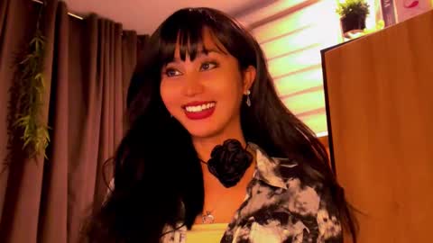 Snapshot of th3r3sa chatting on January 12, 1:05 pm th3r3sa online show from January 12, 1:05 pm