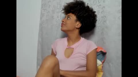 thaimy_ online show from October 30, 12:55 am