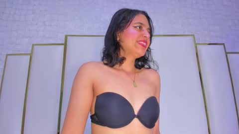 thalia888_ online show from November 4, 7:15 pm