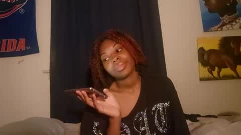 thaliagodiva online show from June 14, 5:09 am