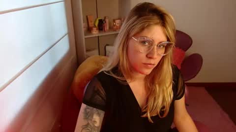   online show from January 31, 3:11 pm