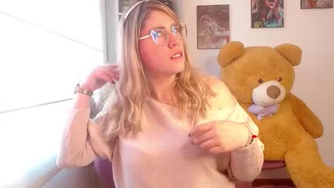   online show from January 14, 8:26 pm