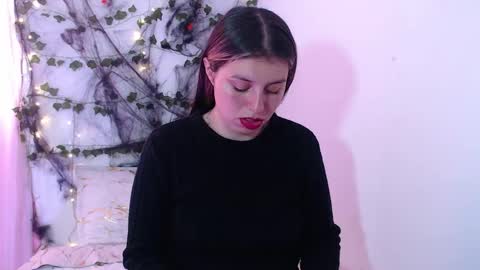   online show from October 23, 6:20 pm